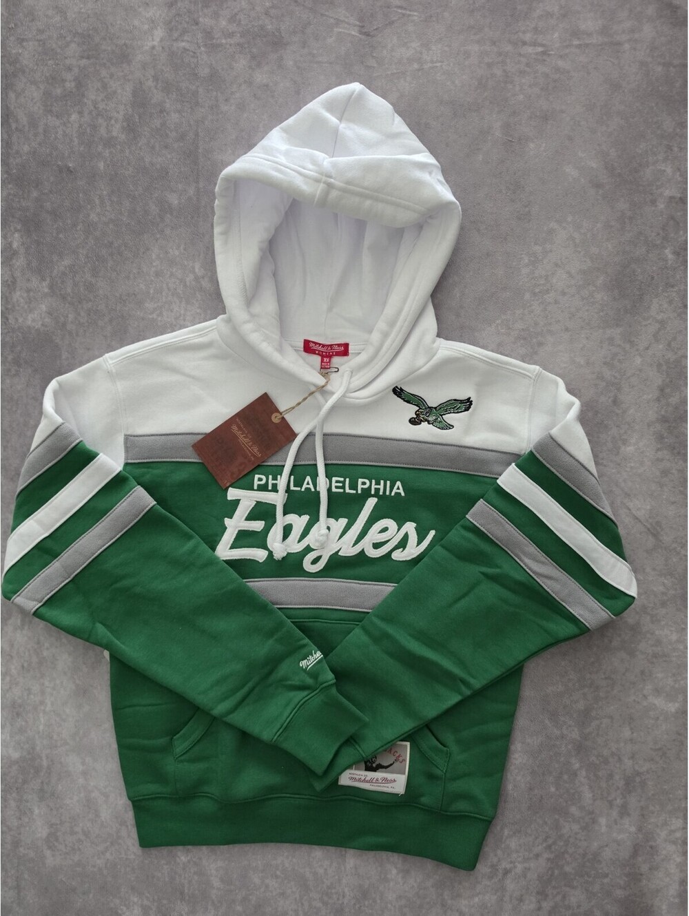 SKU0321 Mitchell & Ness Philadelphia Eagles Womens XS Green Throwback Hoodie NWT